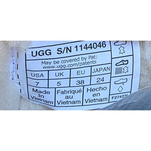 New Platform UGG Classic Chillapeak Boot Women's Chestnut 1144046 Size US 7 UK 5 - Picture 8 of 8